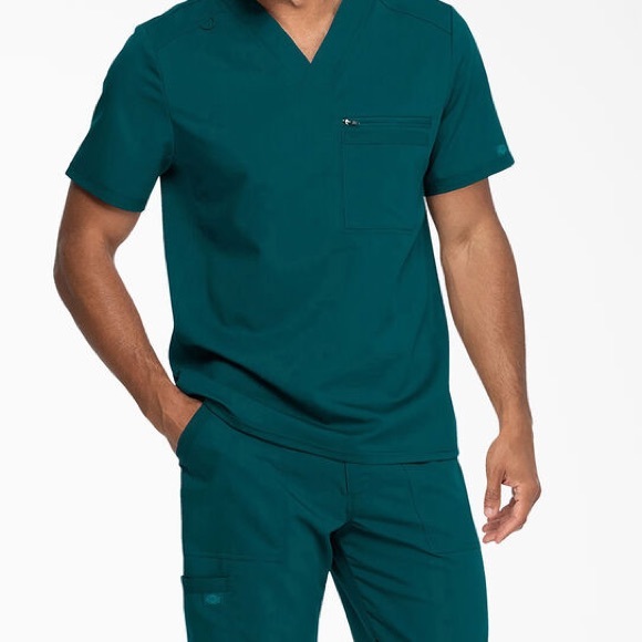 Men's Balance V-Neck Scrub Top & Zip Fly Scrub Pants Set - Picture 3 of 14